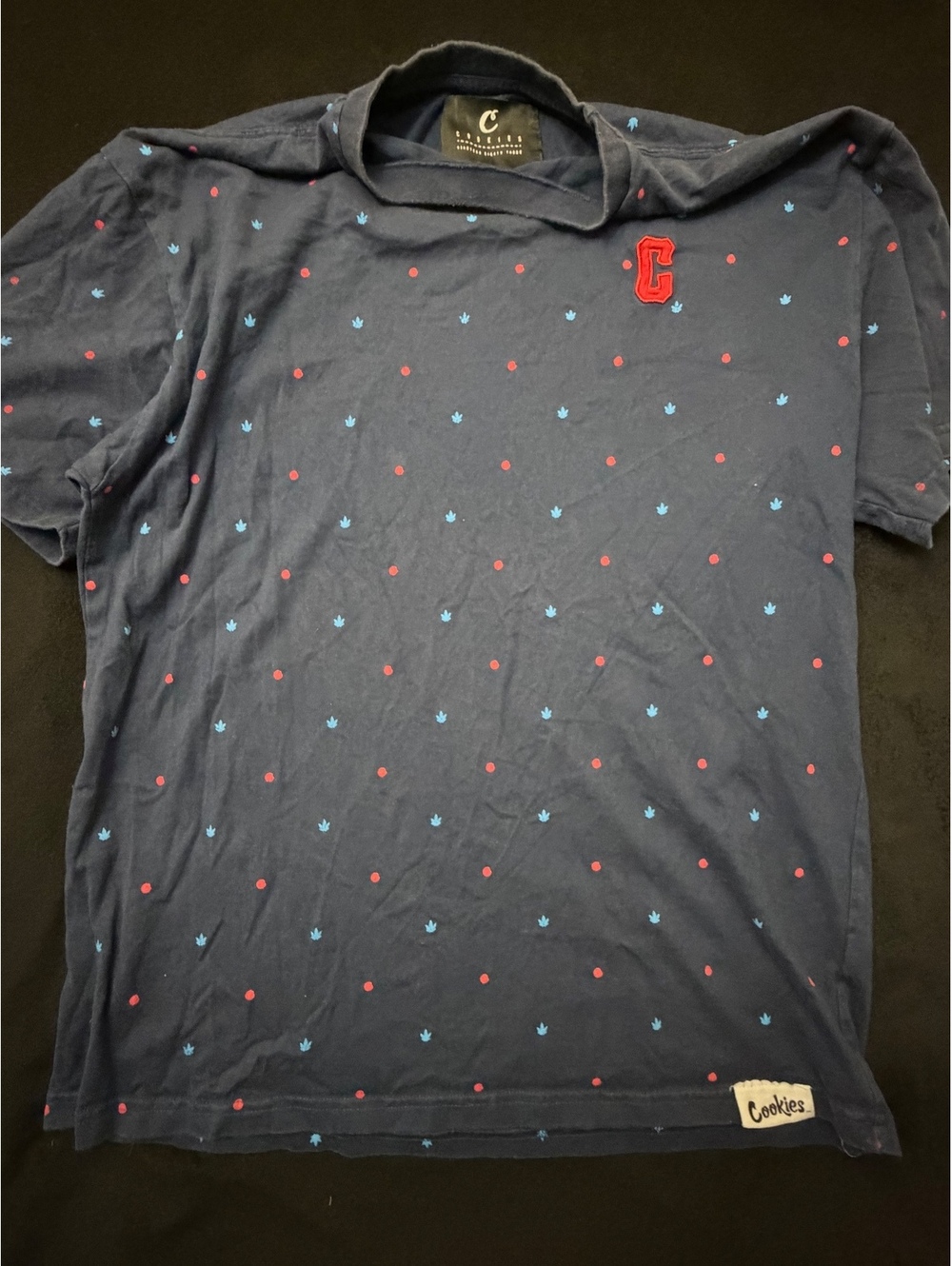 Cookies Navy Blue Patterned T-Shirt with Red 'C' Patch, Size XL